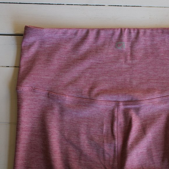 GAP Baby Pink Matching Work Out Set (Leggings and Sports Bra), Size XS - Picture 9 of 11